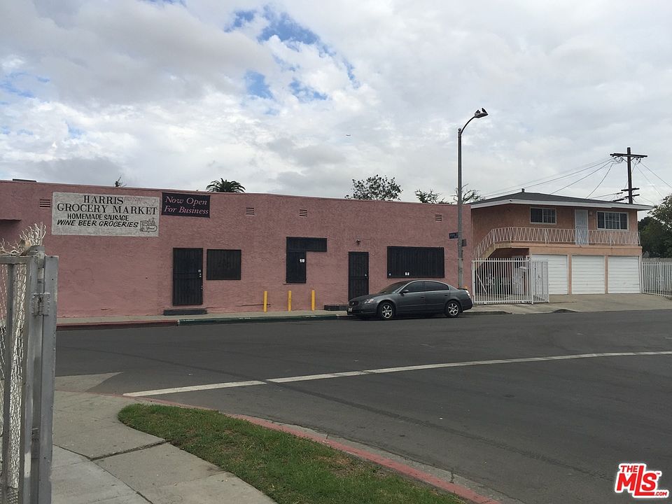 1st image of 10624 Juniper St