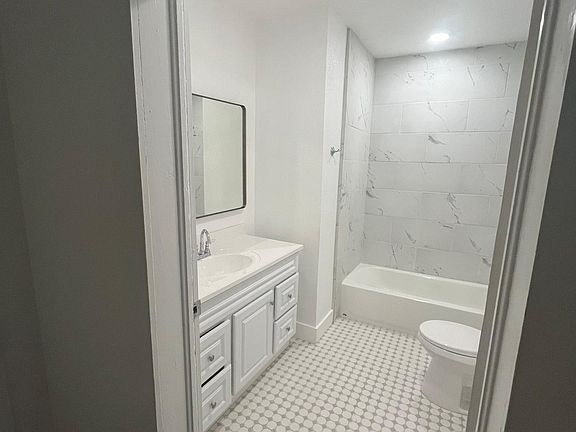 5th image of 601 S Cameron St