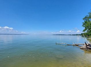 418 Courtney Rd, Lancaster, VA 22503