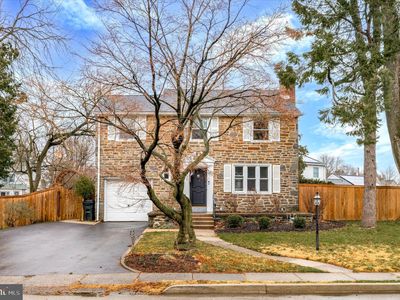320 E Manoa Rd, Havertown, PA, 19083