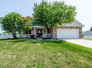 5861 Wyndstone Dr, Stevensville, MI 49127