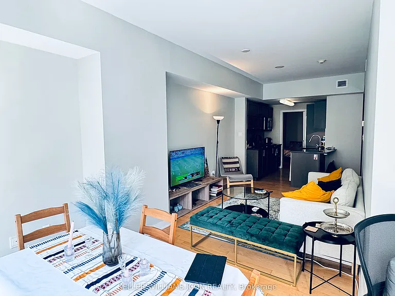 40 Nepean St #301 — Photo 11