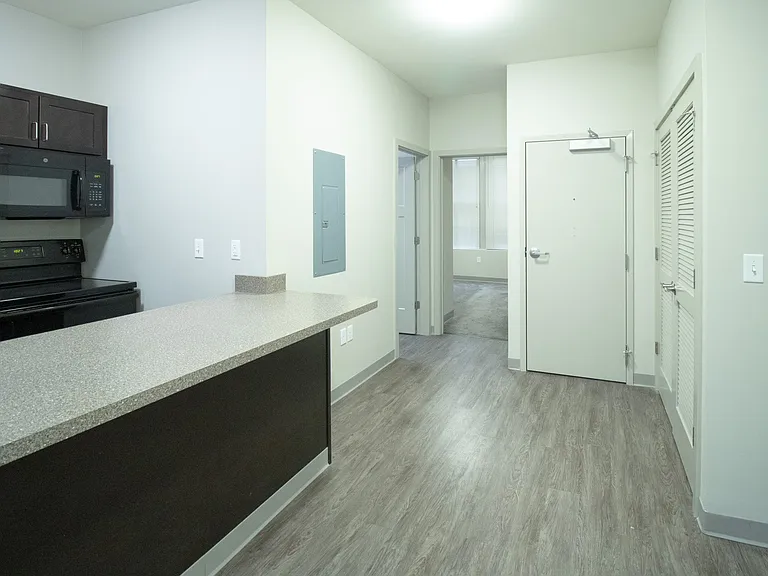 HBG Realty SoMa — Photo 11