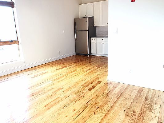 5th image of 30-93 38th St #3C