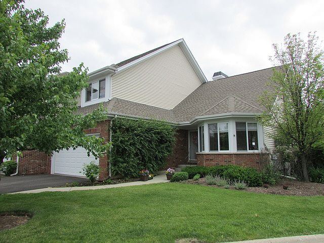 1st image of 17550 W Windhaven Ct