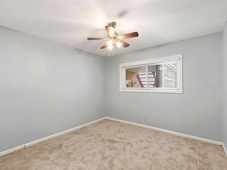 1822 N Rock Springs Rd NE #7 — Photo 16