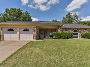 4001 Lynbrook Ln, Arlington, TX 76015