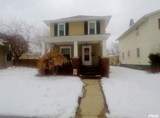 427 21st Ave, Moline, IL 61265