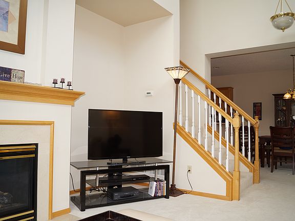 3rd image of 1974 Bluestem Ln #1974
