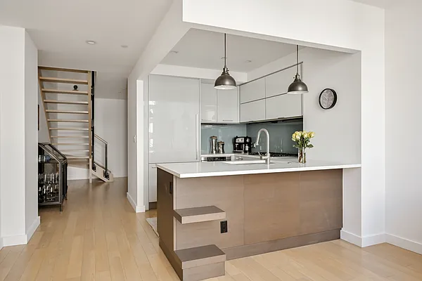 Sold by Compass | media 4