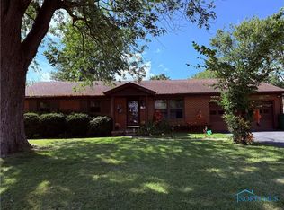 1726 Eastview Dr, Findlay, OH 45840