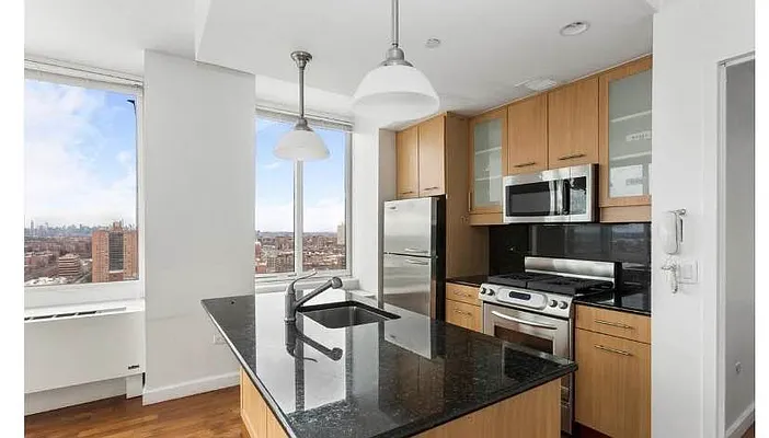 Rented by Nest Seekers International | media 6