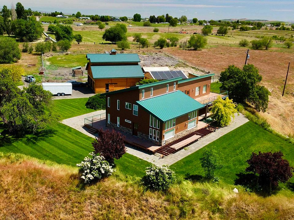 1st image of 50 Dalton Ln