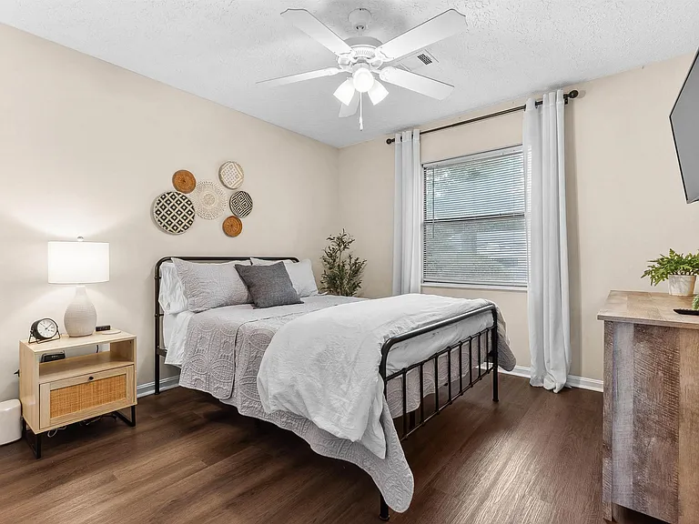 1100 Kenwood Dr — Photo 38