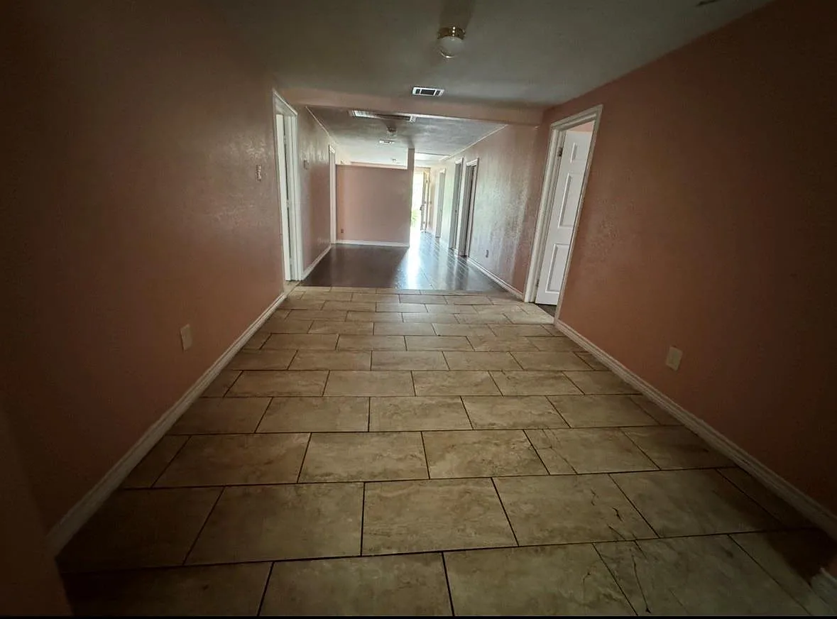 5 bed, 3.0 bath, 1508 sqft, $1,500 — Photo 4