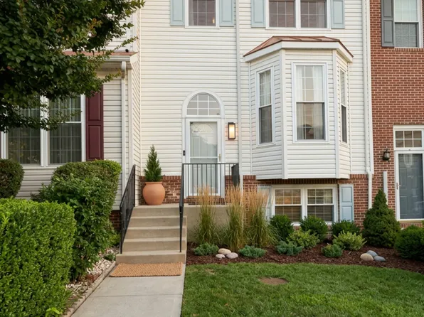 15164 Brazil Cir, Woodbridge, VA 22193