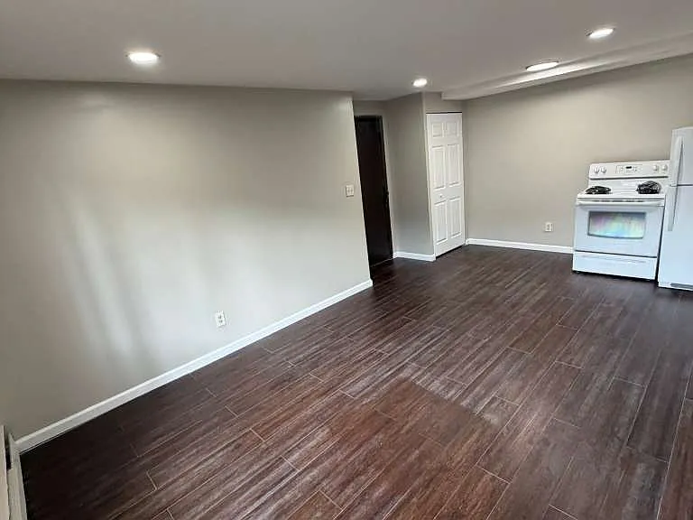 3317 Henninger Rd #303 — Photo 18