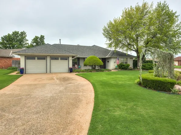 5800 NW 72nd St, Warr Acres, OK 73132