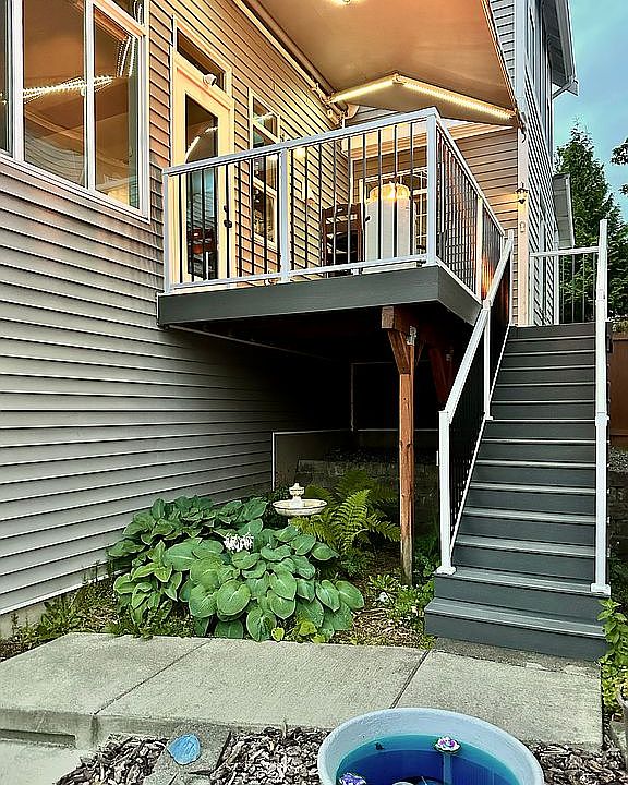 2nd image of 2507 8th St SW