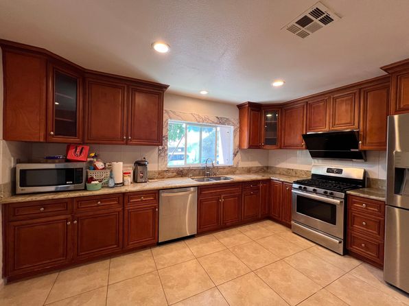 16706 E Cypress St #B