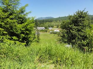 114 High St, Morton, WA 98356