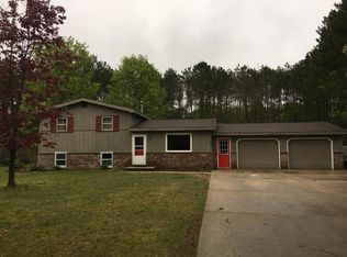 292 Ramblewood Dr, Gaylord, MI 49735