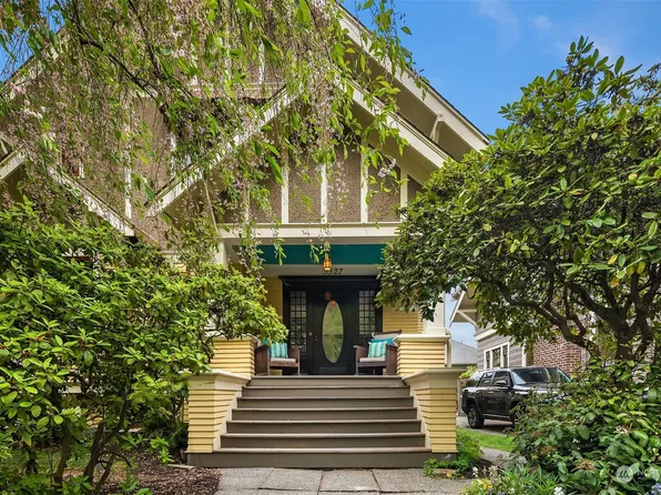 3327 Hunter Boulevard S, Seattle, WA 98144