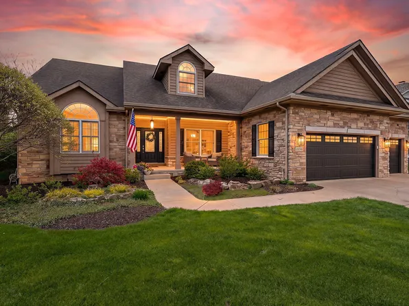 1830 Tour Trce, Chesterton, IN 46304