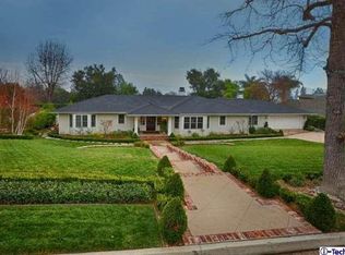 870 Green Ln, La Canada Flintridge, CA 91011