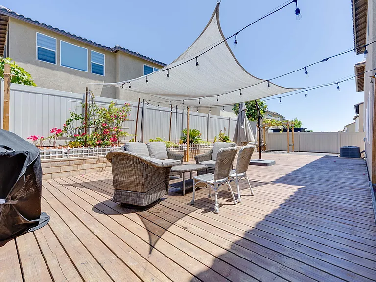 1805 Martinez Dr — Photo 39