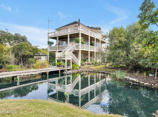 10 W Ridge, Surf City, NC 28445