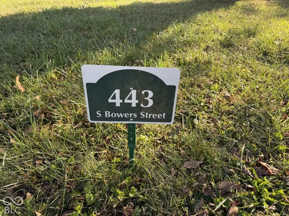 443 S Bowers St, Whitestown, IN 46075