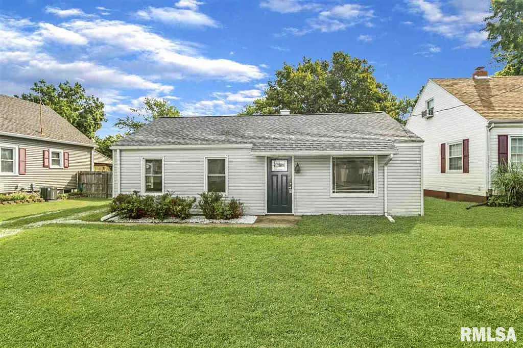 116 Holland Ct photo 1