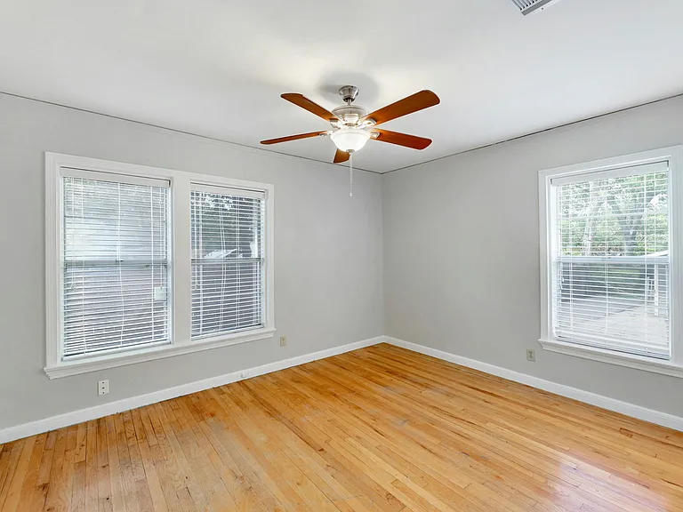 4604 Evans Ave — Photo 17