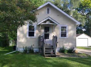 366 California St, Waterloo, IA 50703