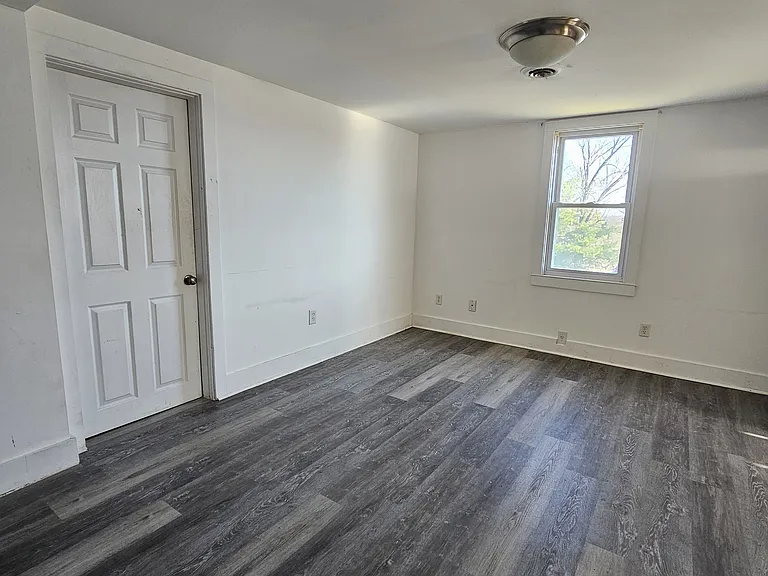 807 Gresham Rd #1 — Photo 13