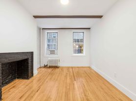 224 Sullivan St, New York, NY