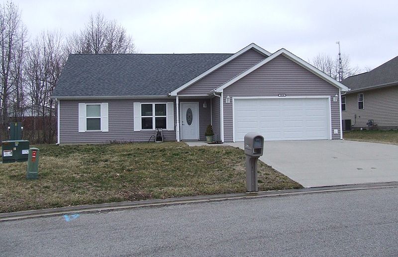 1st image of 2016 E Creekwood Dr
