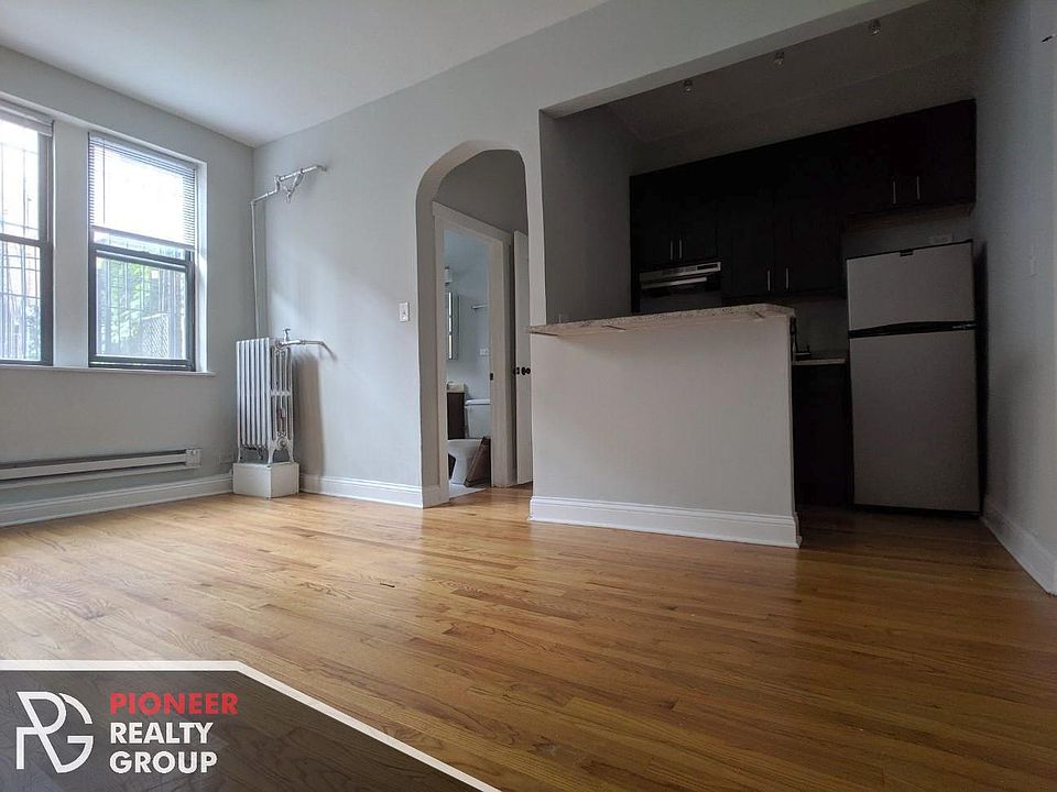 1st image of 4614 N Paulina St #Dd107