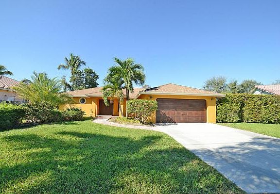 Home For Sale In Hidden Valley