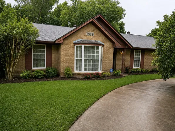 1518 Hartwick Rd, Houston, TX 77093