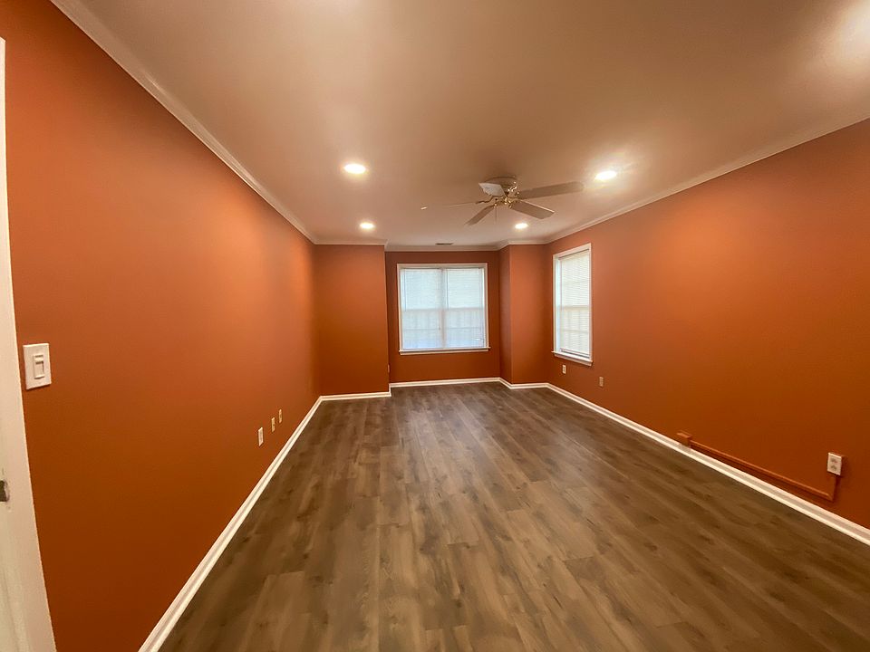 2203 Candlelight Ct, Helmetta, NJ 08828 Zillow