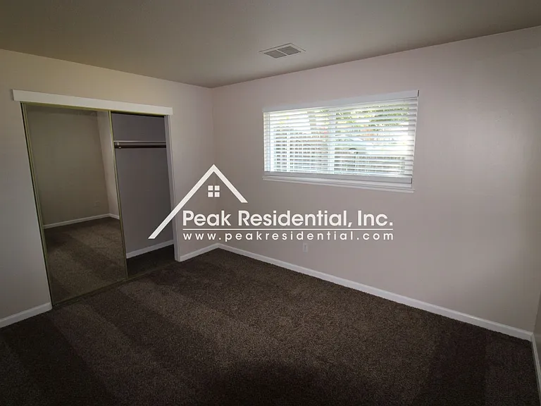 7409 Cushman Ct — Photo 9