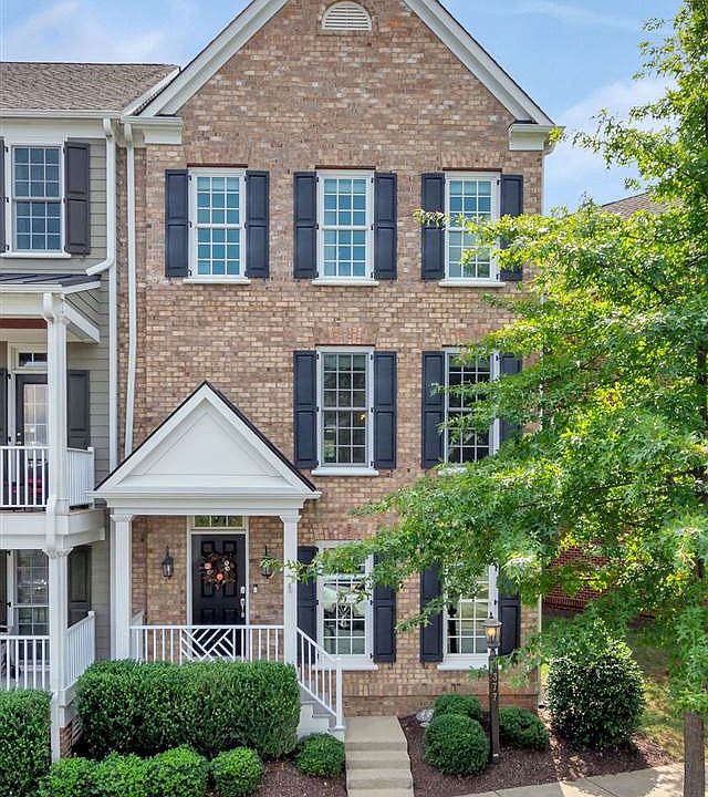 2nd image of 377 Claremont Ln
