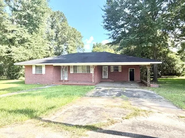 13 E Marion St, Foxworth, MS 39483