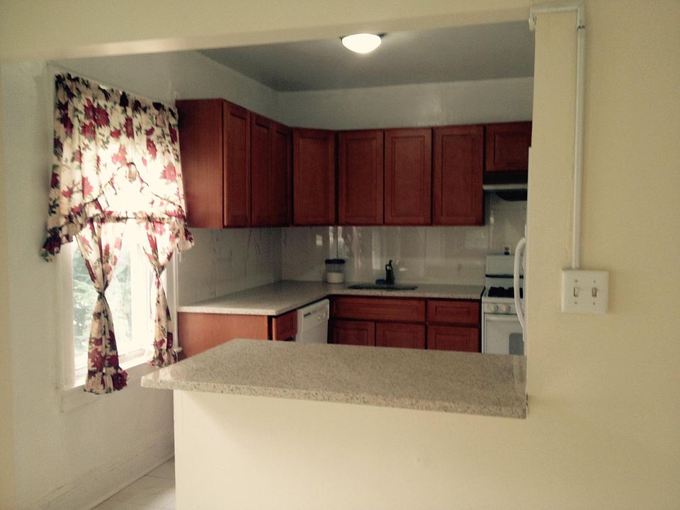 1st image of 146-22 45th Ave #2