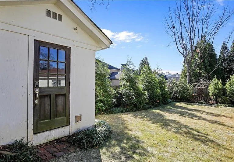 105 Spruell Springs Rd — Photo 31