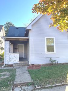 2229 Station St, Indianapolis, IN, 46218