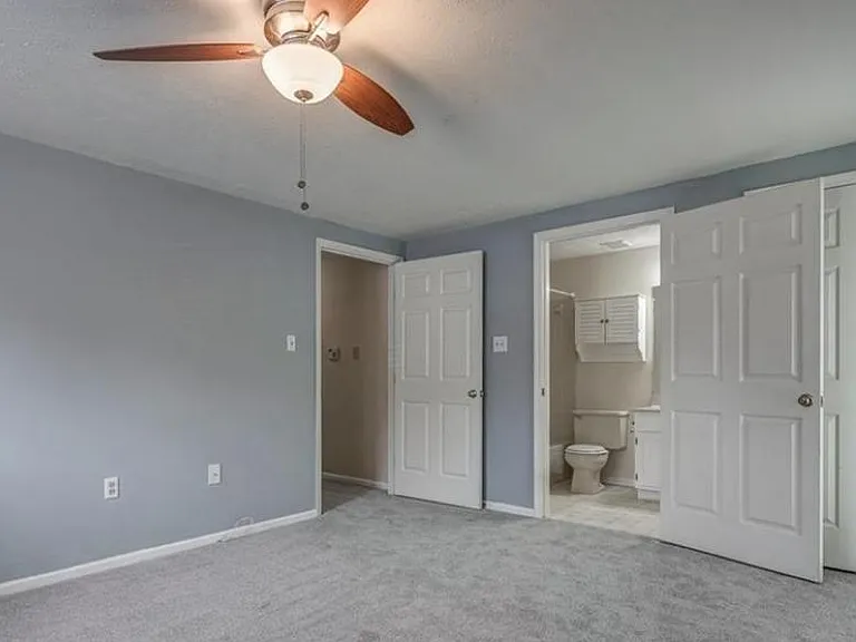 7600 Portadown Ct — Photo 15