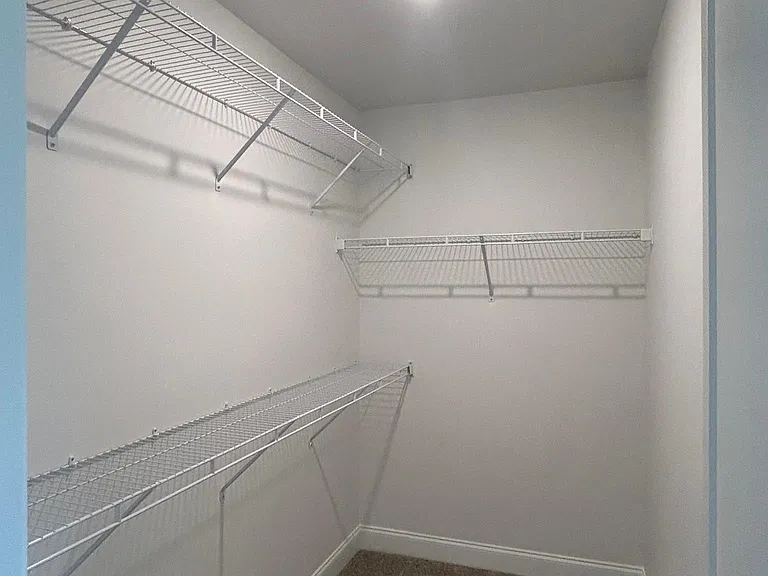 734 S Bomar Ave — Photo 24